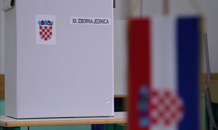 SDP dobio 220.000 glasova manje, HDZ oko 80.000