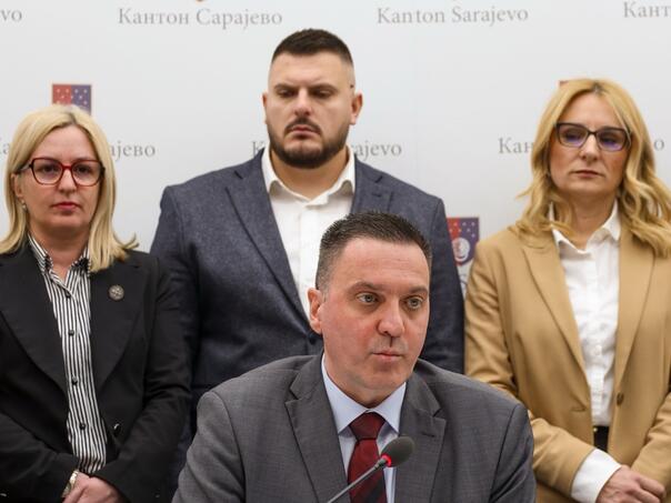 SDP KS: Zahiragić poziva na nasilje i upad na sjednicu