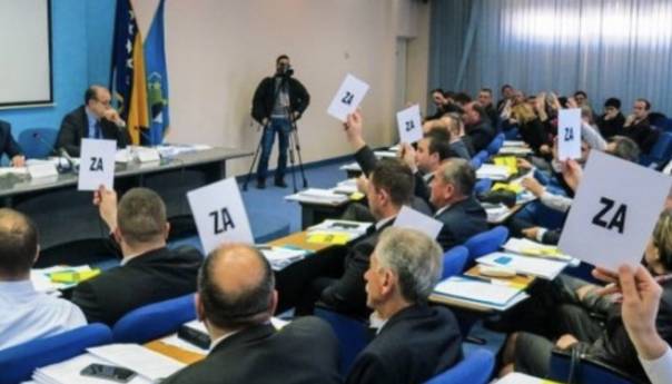 SDP, NS i PDA saglasni: HDZ dobija ministra u Vladi TK