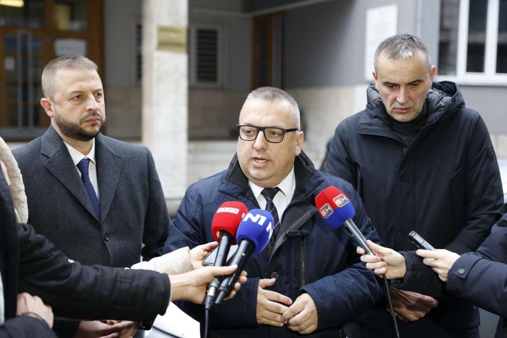 SDS ispred CIK-a, traže otvaranje glasačkih kutija i grafološka vještačenja