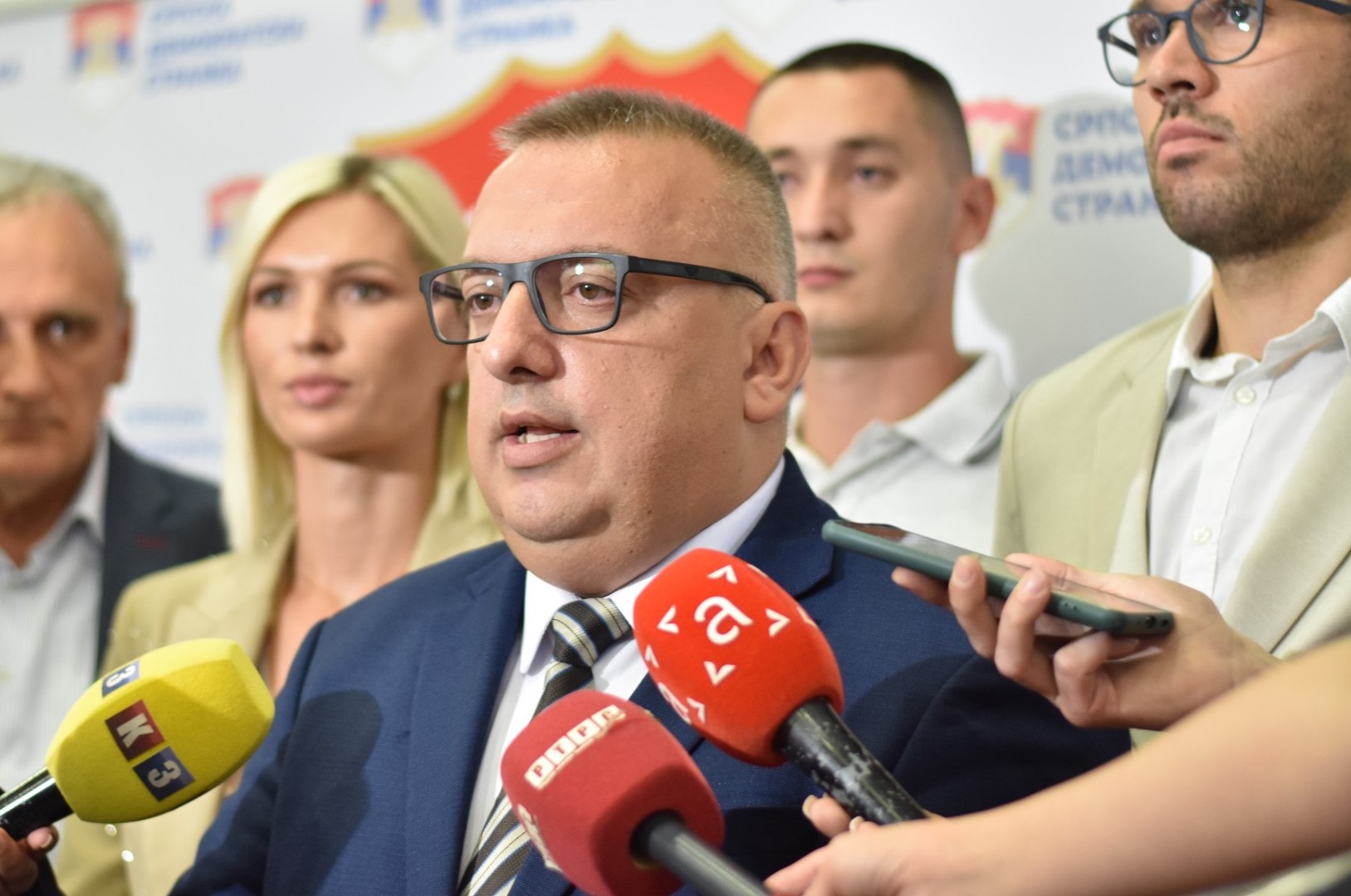 SDS: Republika Srpska sve više liči na mafijašku Kolumbiju
