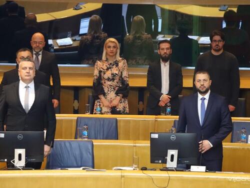 SDS: Špirić i SNSD prate šefa parade Dragana Čovića