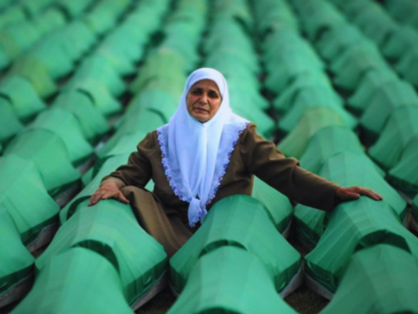 Sedam godina bez Hatidže Mehmedović: Njen glas i danas odzvanja u svakom mezaru