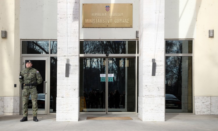 Sedam hrvatskih vojnika vraćeno iz Kuvajta u Hrvatsku