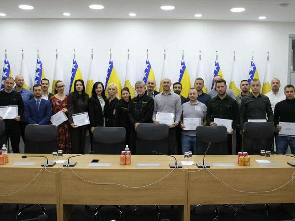 Sedam kantonalnih ministarstava na Policijskoj akademiji FMUP-a učilo o cyber kriminalu