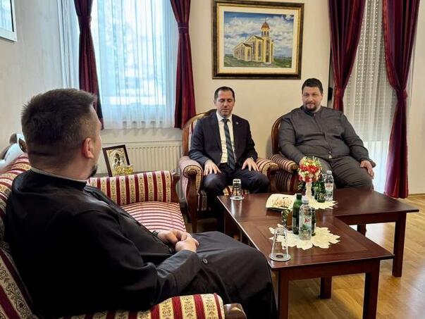 Sedić posjetio bihaćkog paroha: Očuvati tradiciju i otvorenost Bihaća
