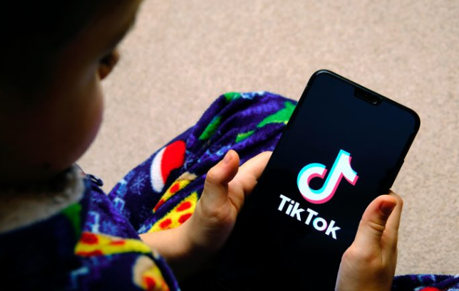 Sedmero djece izgubilo život u smrtonosnom izazovu na TikToku?