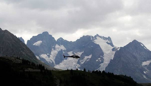 Sedmero mrtvih u dvjema lavinama u francuskim Alpama