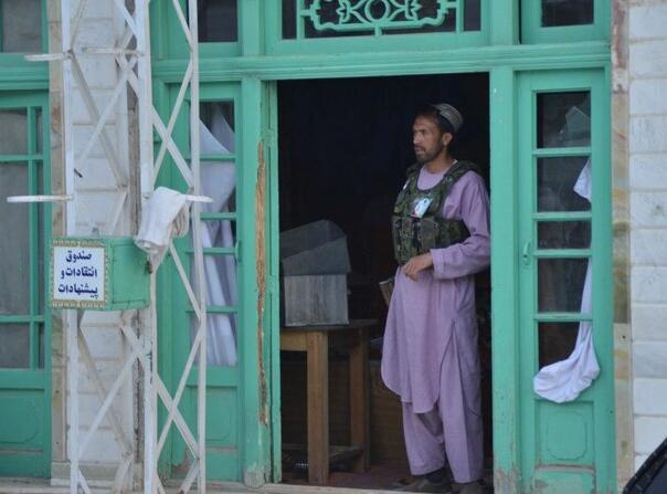 Sedmoro poginulih u napadu na džamiju u Afganistanu