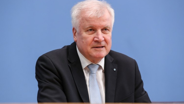 Seehofer: U Njemačkoj u porastu broj antisemitskih prekršaja