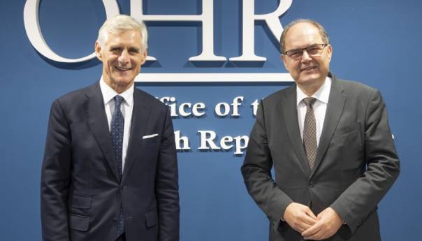 Šef austrijske diplomatije stigao u BiH, dao podršku Schmidtu