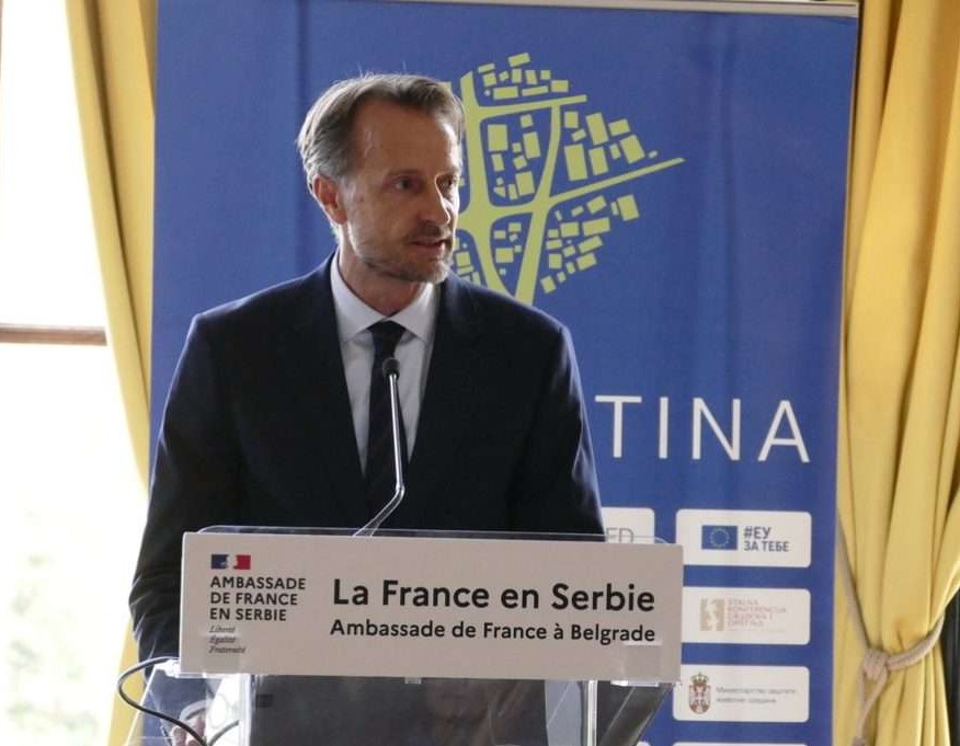 Šef Delegacije EU-a upozorio Srbiju: Novinari moraju raditi bez straha od napada i pritisaka