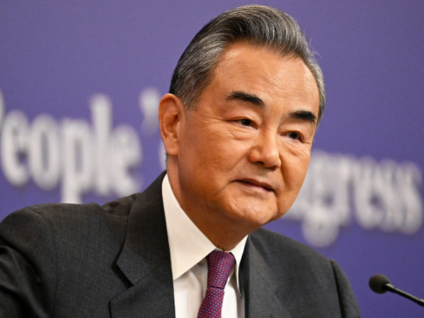 Šef kineske diplomatije Wang Yi od ponedjeljka u posjeti Indiji