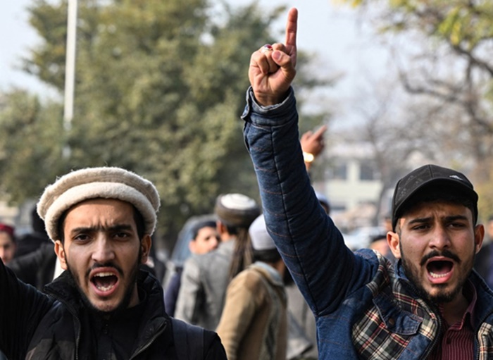 Šef UN-a pozvao Iran i Pakistan da se suzdrže od eskalacije sukoba