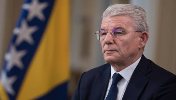 ŠEFIK DŽAFEROVIĆ - DOSTOJANSTVENO, DRŽAVNIČKI