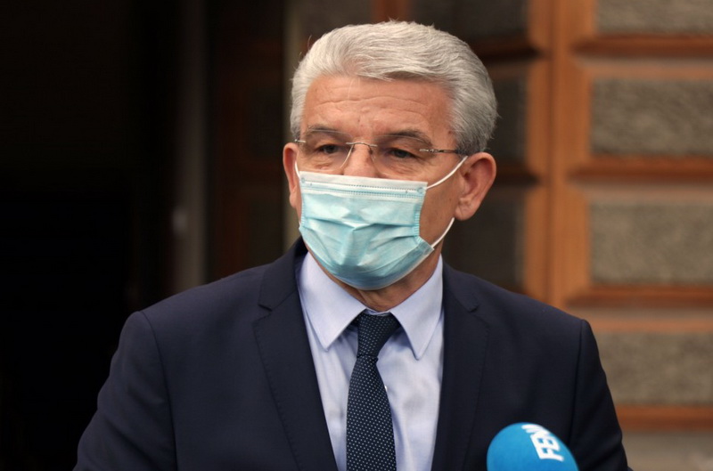 Šefik Džaferović negativan na koronavirus