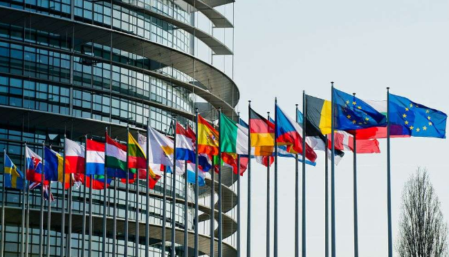 Šefovi diplomatija EU insistiraju na nastavku podrške Ukrajini i restrikcija prema Rusiji