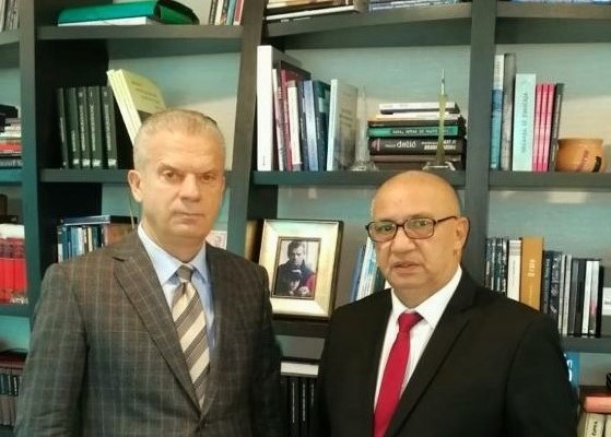 Sejdić uručio Radončiću prijedlog izmjena Ustava i Izbornog zakona BiH
