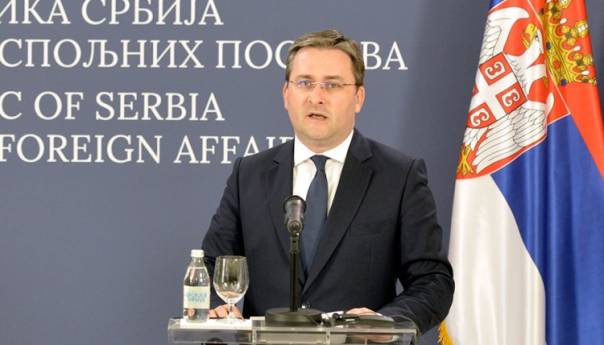 Selaković: Zagreb treba shvatiti da Srbija sama odlučuje šta će raditi