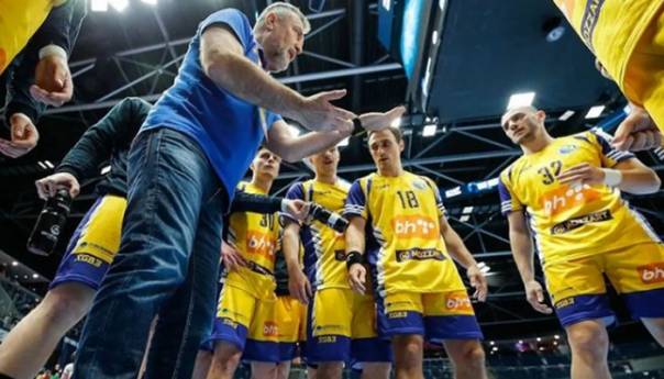 Selektor Ivica Obrvan objavio spisak za mečeve sa Grčkom
