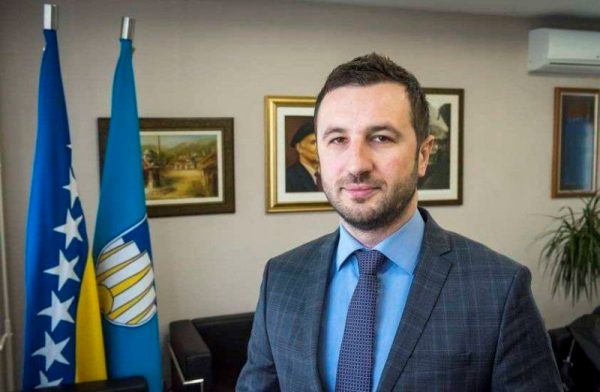 Semir Efendić proglasio pobjedu