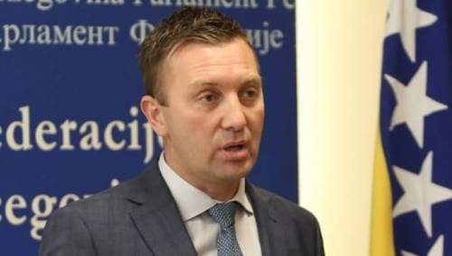 Senaid Begić podnio ostavku na sve stranačke funkcije u SDP BiH