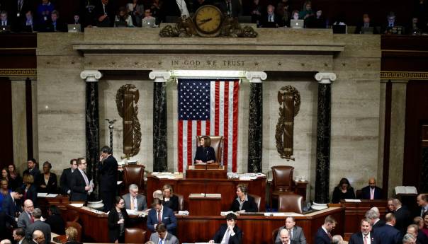 Senat SAD-a glasao za ukidanje odobrenja za upotrebu vojne sile u Iraku