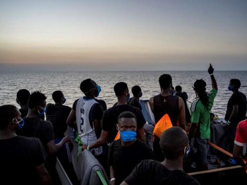 Senegalske vlasti presrele ribarski brod sa 112 migranata koji su pokušali preći Atlantik