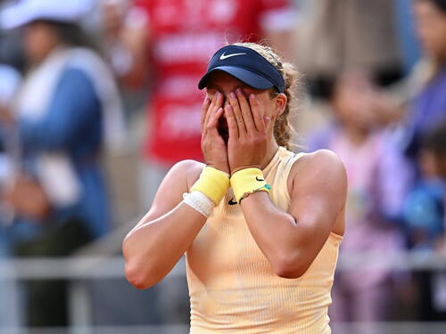 Senzacija na Roland Garrosu: 17-godišnja Ruskinja izbacila Sabalenku