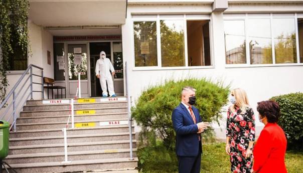 Šeranić: Očekivano da se korona pojavila u školama