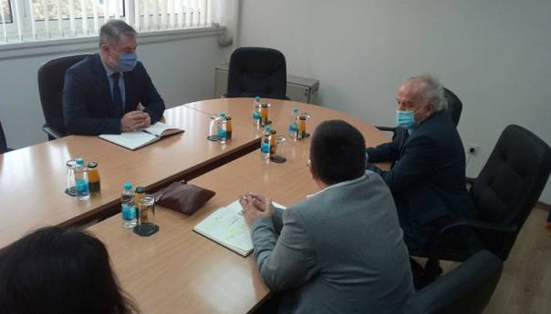 Šeranić: Porodična okupljanja svesti na najmanju mjeru