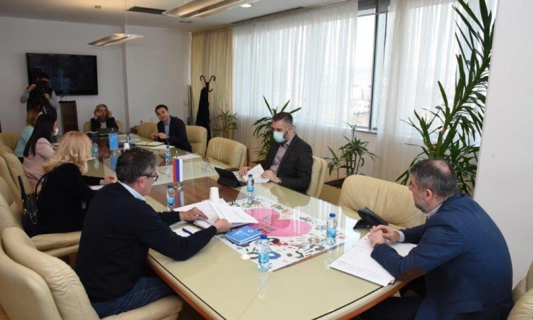 Šeranić: Radi se na tri glavne grupe mjera za suzbijanje širenja koronavirusa