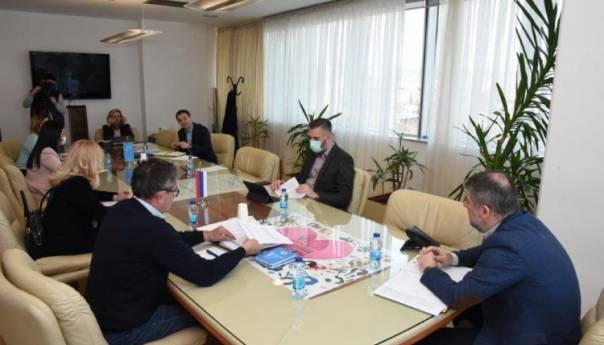 Šeranić: Radi se na tri glavne grupe mjera za suzbijanje širenja koronavirusa