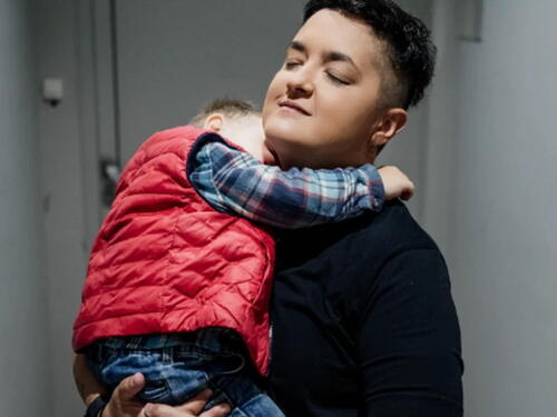 Šerifović: Svakoj samohranoj majci treba da se dodijeli pehar