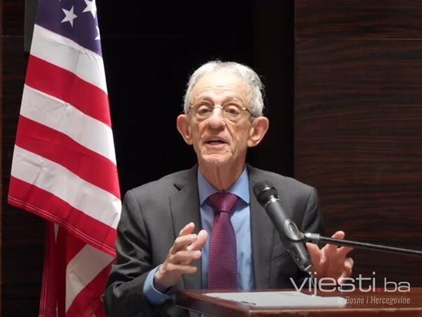 Serwer: Pobjeda Trumpa bi mogla dovesti do otcjepljenja RS i sukoba