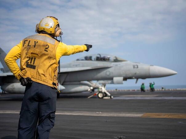 Šesnaest ubijenih u američkim zračnim napadima u Iraku