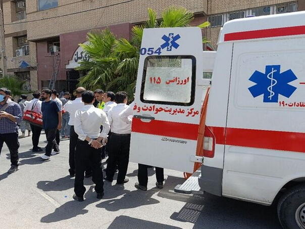 Šest mrtvih i 22 ranjenih u terorističkom napadu na sud u Iranu