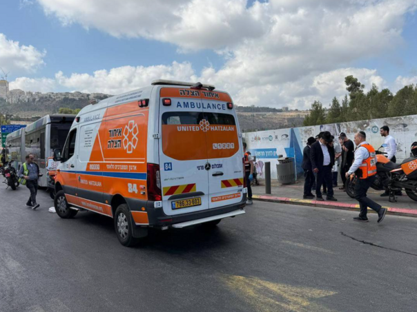 Šest ubijenih, 12 ranjenih u pucnjavi u Jerusalemu