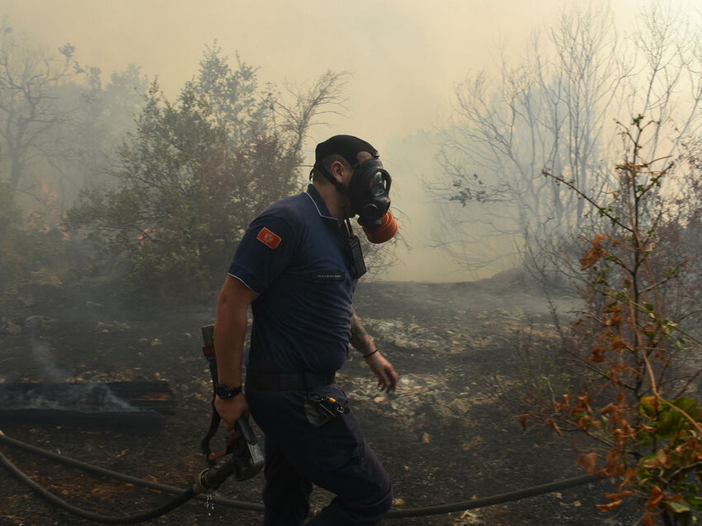 Šesti dan požara u Crnoj Gori, najkritičnije u Podgorici