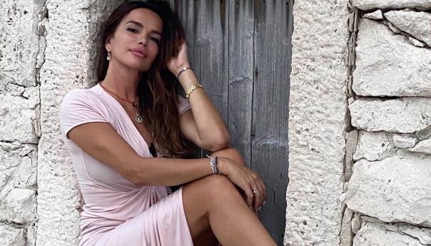 Severina: Molim vas, nosite maske i držite distancu