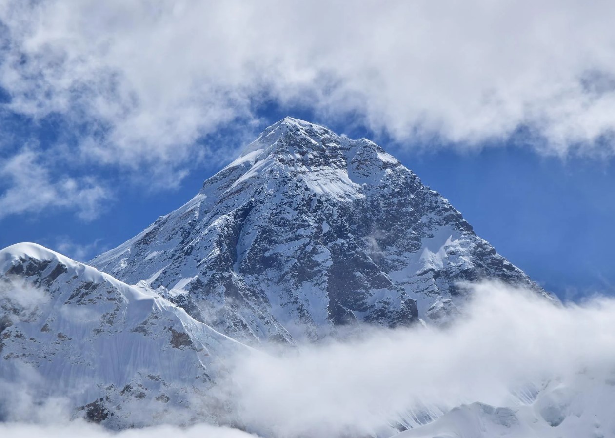Mount Everest uzeo prve živote u ovoj sezoni