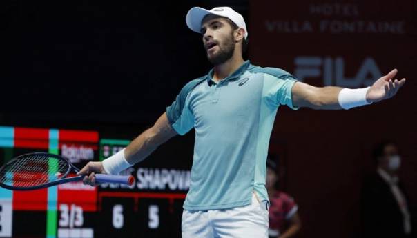 Shapovalov zaustavio Ćorića