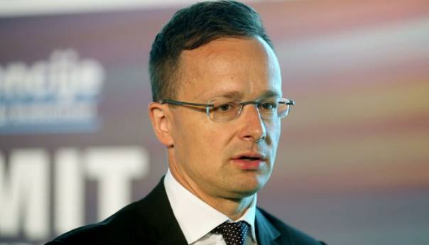 Sijarto: Oružje poslano Kijevu može da izazove krize u drugim regionima