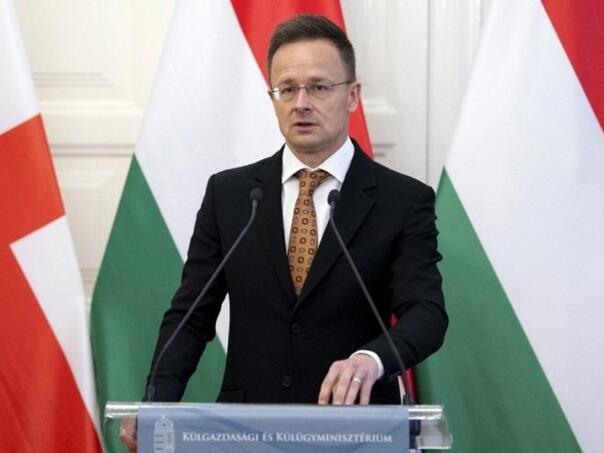 Sijarto: Već pregovaramo sa SAD o posebnoj saradnji