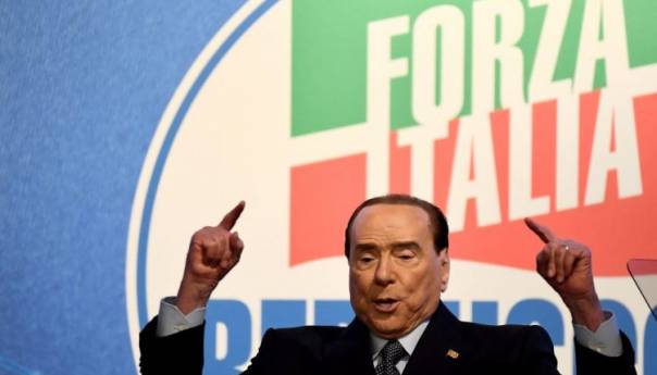 Silvio Berlusconi najavio povratak na političku scenu