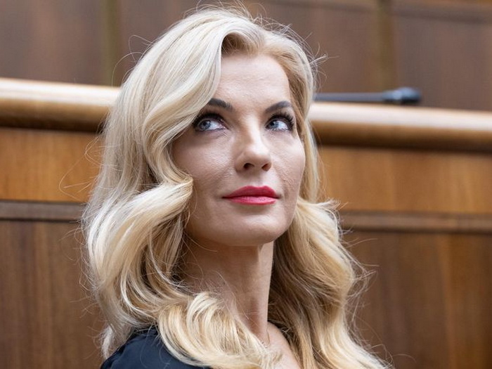 Šimkovičová: 'LGBTI+ organizacije više neće parazitirati na novcu iz resora za kulturu'