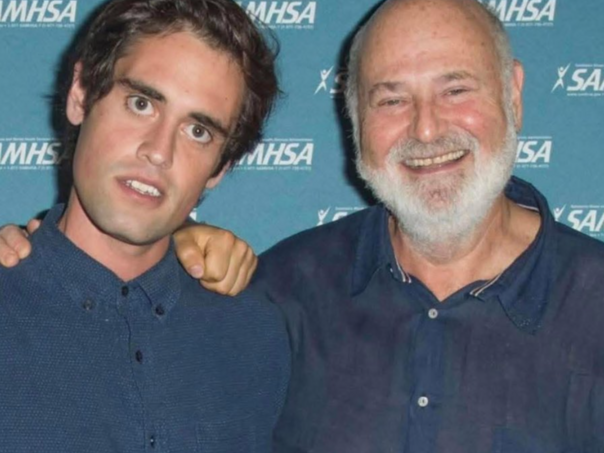 Sin Roba Reinera optužen za ubistvo roditelja ostao bez advokata