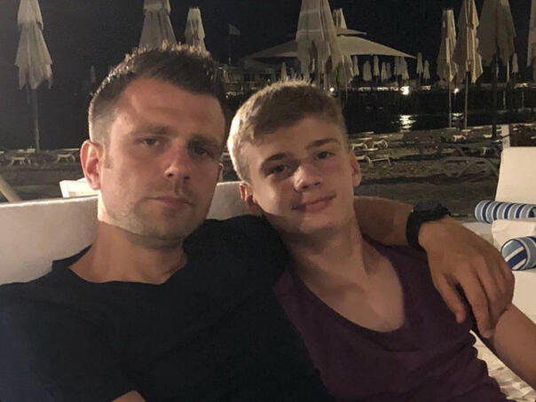 Sin Zvjezdana Misimovića stiže u Wwin ligu, fotografija otkriva klub?