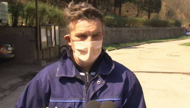 Sindikalac Husić poziva Vladu da krši zakon i kolektivni ugovor