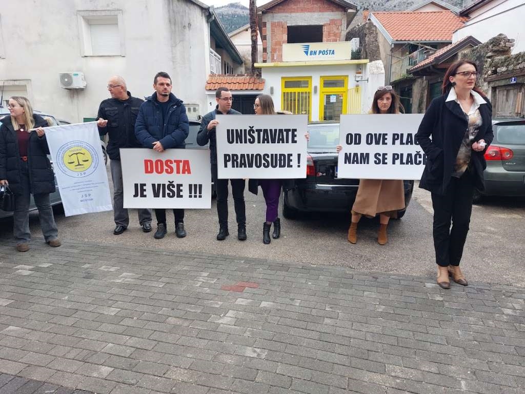 Sindikat državnih službenika i namještenika HNK prijeti štrajkom